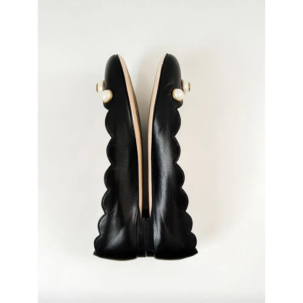 Gucci Black Scalloped Pearl-Embellished Leather Flats
